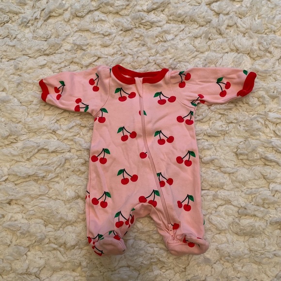 Sold - Picture 1 of 1